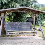 Zur Linde Hotel 3*