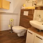 Zur Linde Hotel 3*