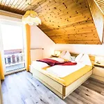 Hotel Zur Linde Mariahof
