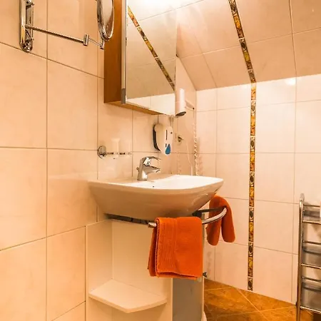 Hotel Zur Linde Mariahof