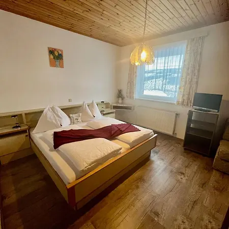 Gasthof Zur Linde Hotel