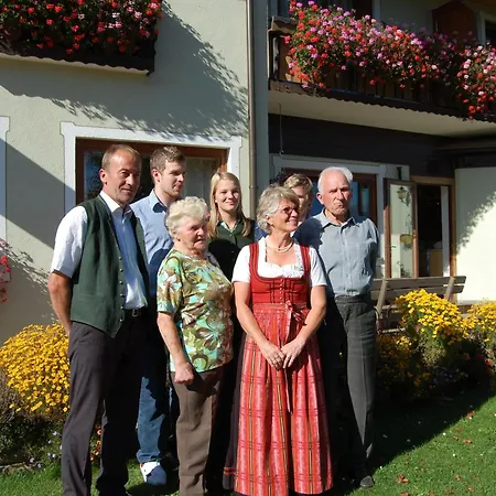 Zur Linde Hotel
