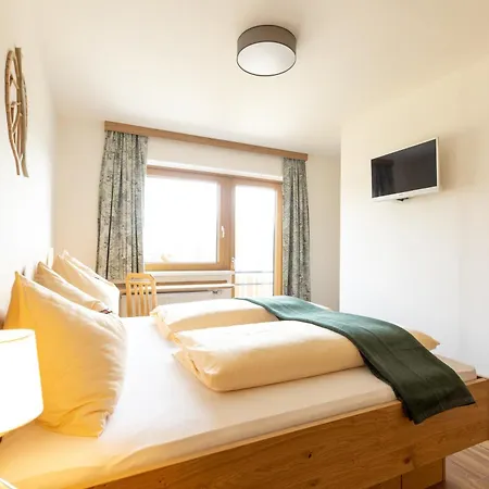 Zur Linde Hotel Mariahof
