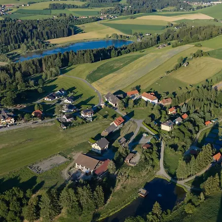 Hotel Zur Linde 3*