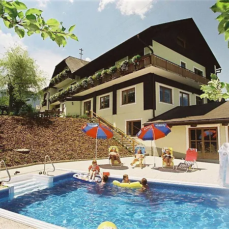 Gasthof Zur Linde Hotel 3*
