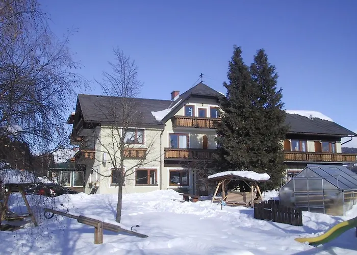 Hotel Gasthof Zur Linde Mariahof