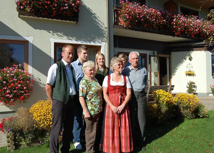 Gasthof Zur Linde Hotel