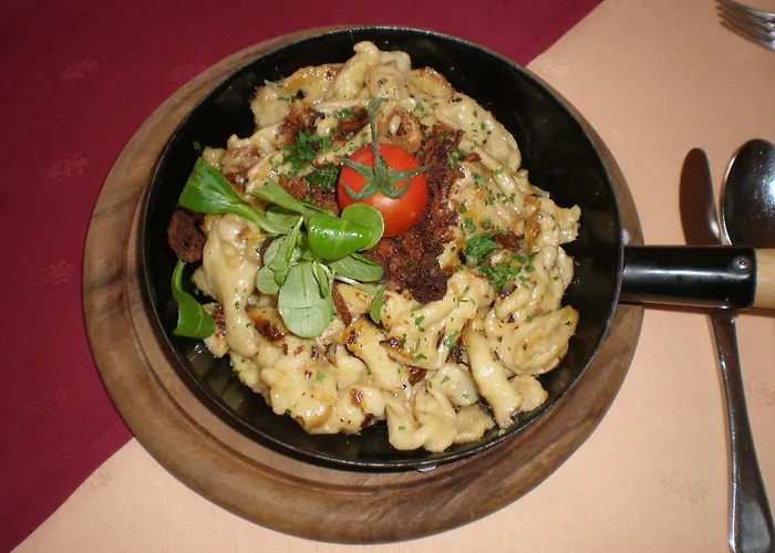 Zur Linde 호텔 Mariahof