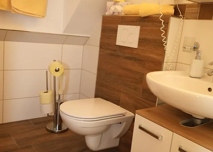 Gasthof Zur Linde Hotel 3*