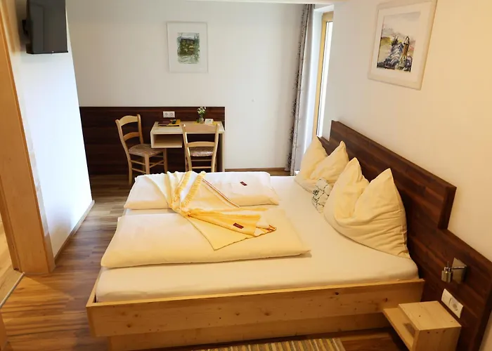 Hotel Zur Linde Mariahof